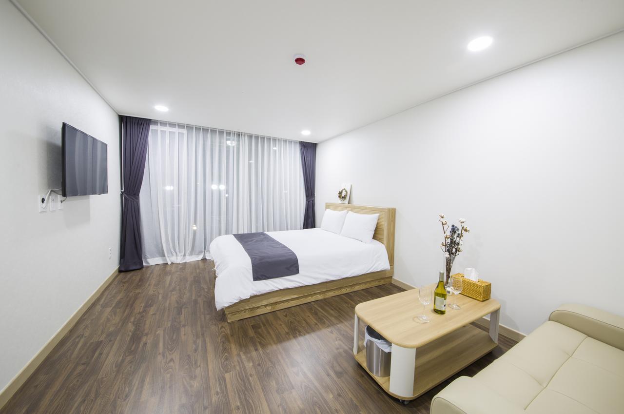 J Raum Resort Согвіпо Екстер'єр фото